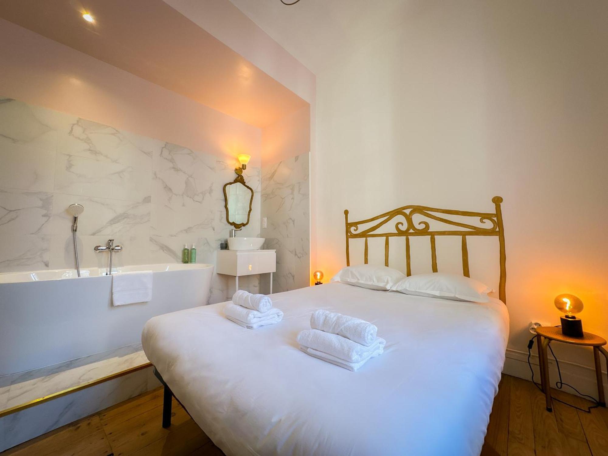 Superbe Appartement Hypercentre - L'Artistique Pau Bagian luar foto